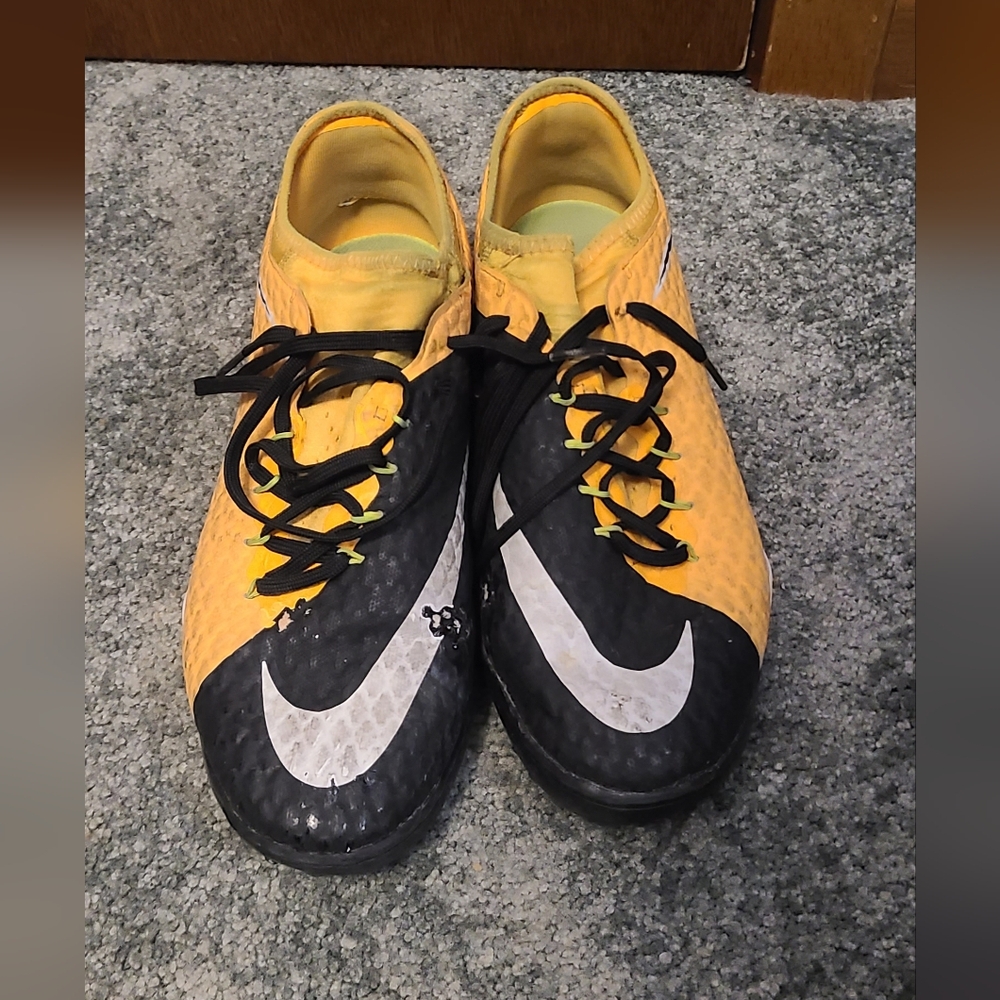 Nike Turf/Indoor Soccer Shoes